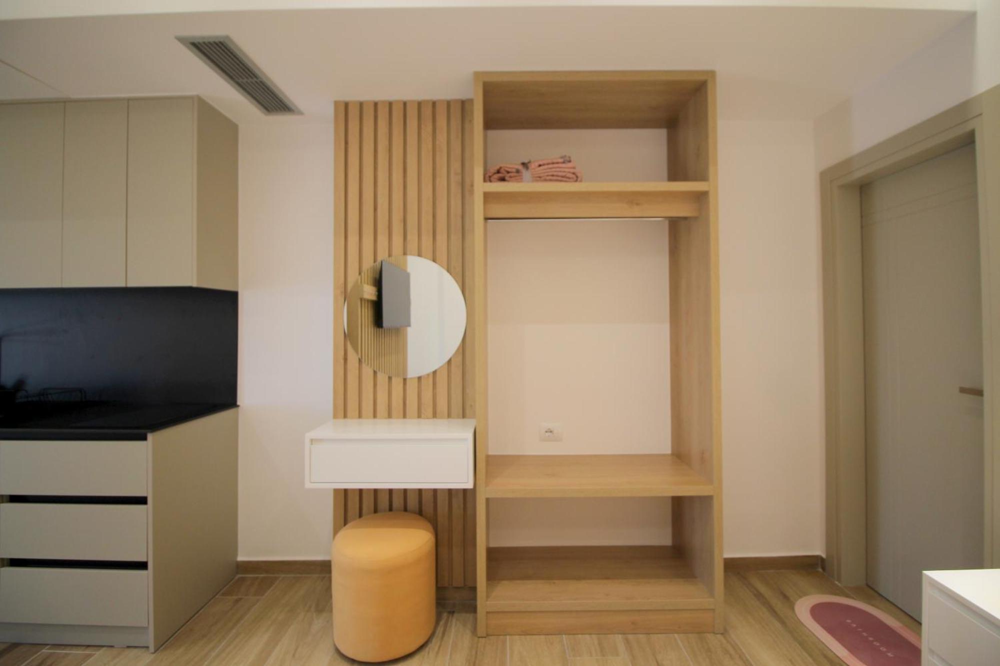 Alis Apartments Sarandë エクステリア 写真